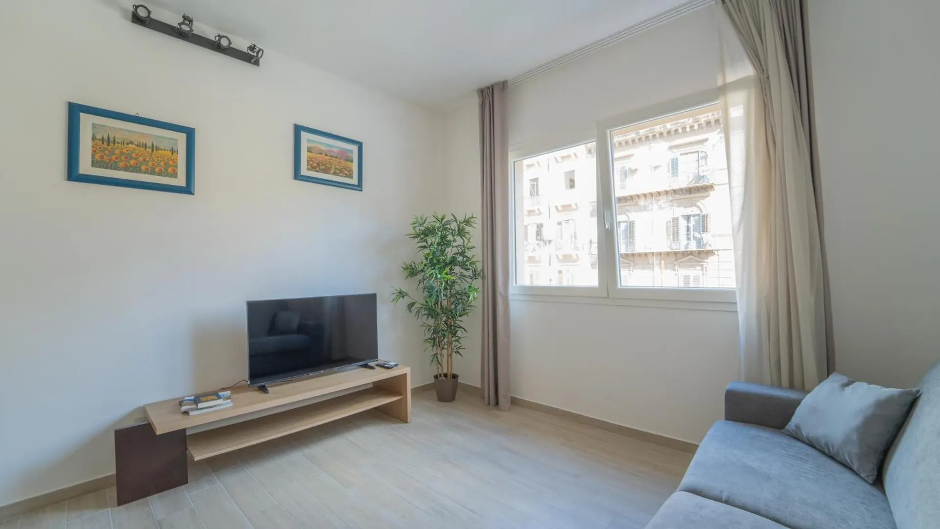Central Station Apartment 24 Palermo Italy